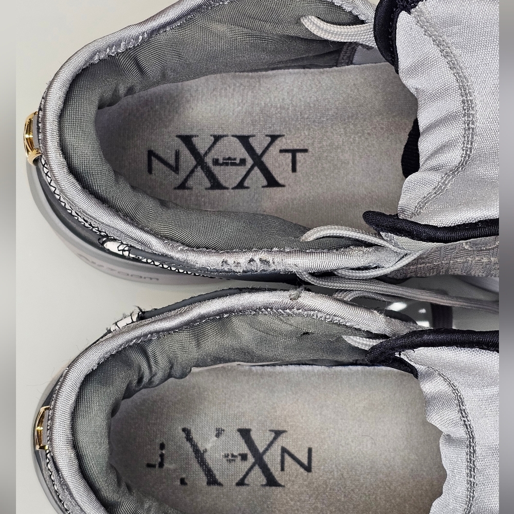 Nike LeBron NXXT Gen Men's Basketball Shoes Size 8 - Picture 4 of 7